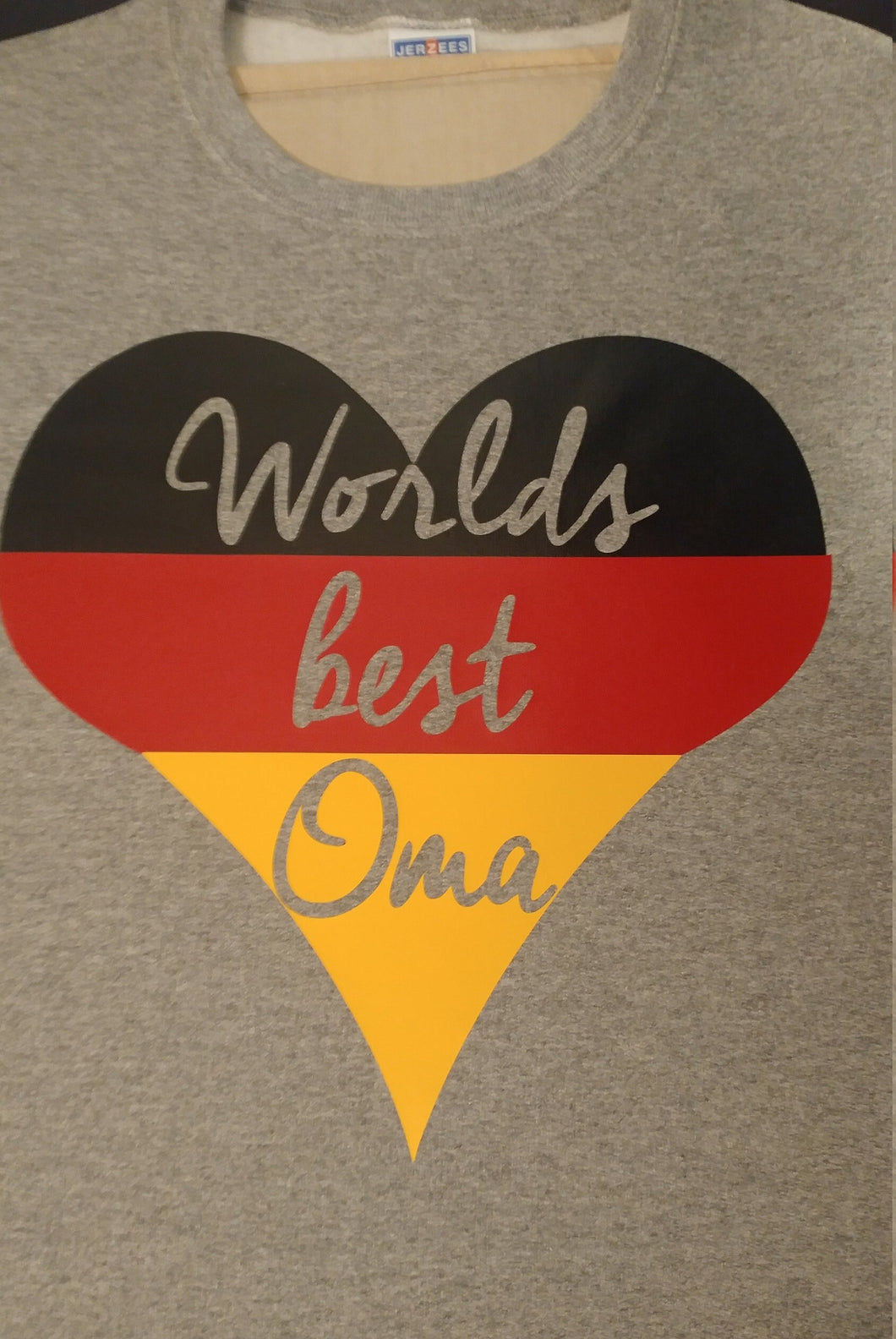 Worlds best oma german heart flag shirt